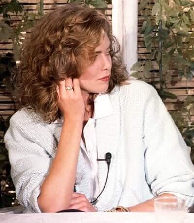 50 Hot And Sexy Kelly McGillis Photos 12thBlog