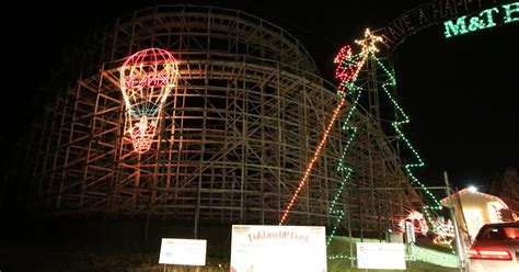 Lakemont Park Holiday Lights On The Lake In Altoona Interesting