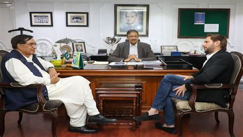 Shahid Afridi Meets Chairman Pcb Management Committee Zaka Ashraf