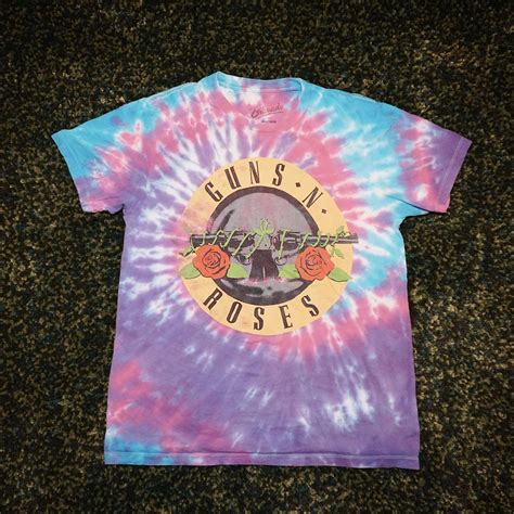 Hot Topic Tie Dye Guns N Roses Shirt Shipping Depop