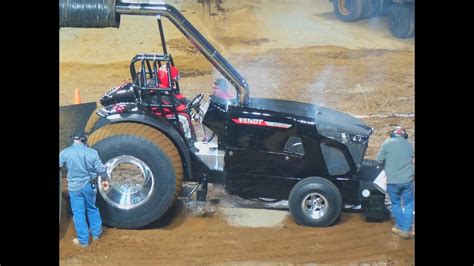 First Ever Fendt Pulling Tractor In Usa At Nfms Championship Tractor