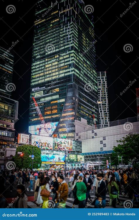 Shibuya Scramble Square Night View Editorial Stock Photo - Image of streets, floors: 252989483