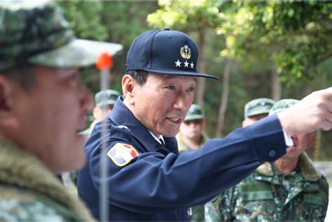 李總長視導金門駐軍 嘉勉官兵辛勞