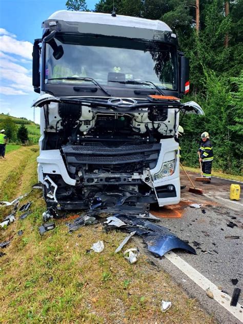 Bfv Deutschlandsberg T Dlicher Verkehrsunfall In Rassach