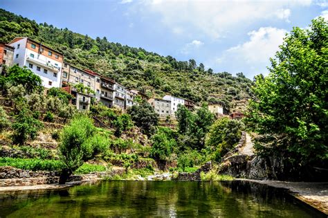 Los Pueblos M S Bonitos De Las Hurdes Turismo Las Hurdes C Ceres