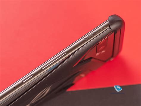 Mobile-review.com Новинки февраля: 5 самых интересных смартфонов месяца