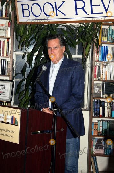 Pictures From Mitt Romney Book Signing Huntington Long Island