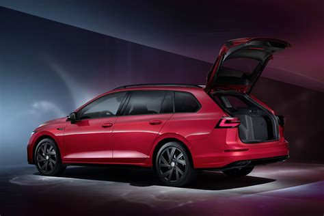 Volkswagen Golf Estate R Line (2021) - picture 47 of 50