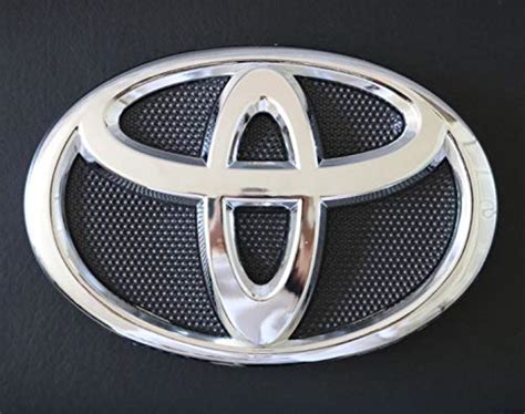 Toyota Camry Front Emblem