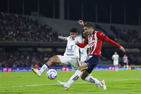 Liga MX 2023 Cuándo juegan Chivas vs Pumas Horarios y antecedentes