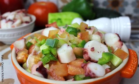 Receta de ensalada de pulpo un plato con tinte español Vibra