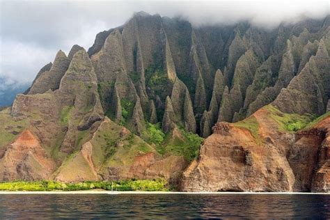 Kauai Helicopter Tour Over Na Pali Waimea Canyon Waterfalls