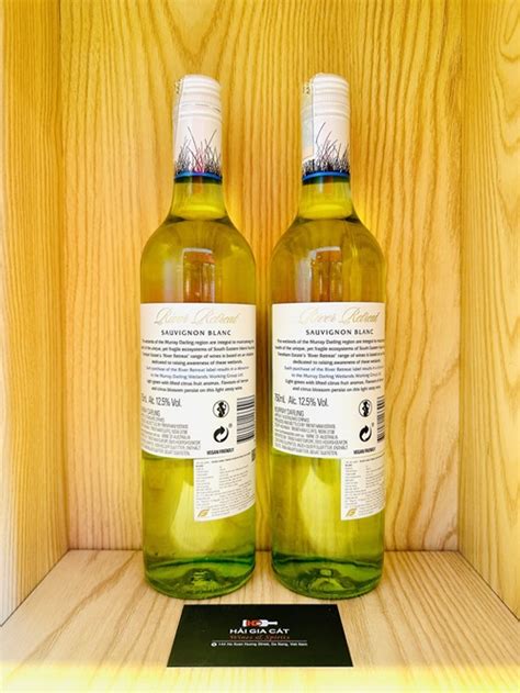 Rượu Vang River Retreat Sauvignon Blanc 12.5% giá chỉ 3XX