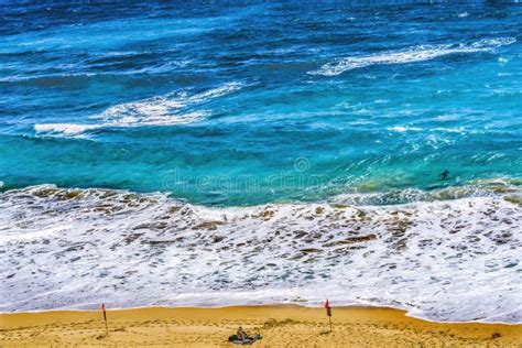 Colorida Playa De Arena Honolulu Oahu Hawaii Imagen De Archivo Imagen