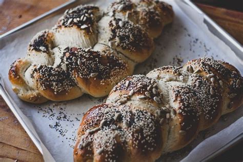 Een Mooi Gevlochten Brood Bakken Voor Kerst Doe Je Zo En Met Dit Basis