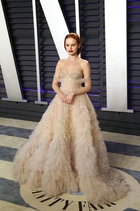 Check Out Madelaine Petschs Top 6 Red Carpet Moments Iwmbuzz