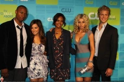 Hellcats main cast at The CW Upfronts - Hellcats Photo (12453751) - Fanpop