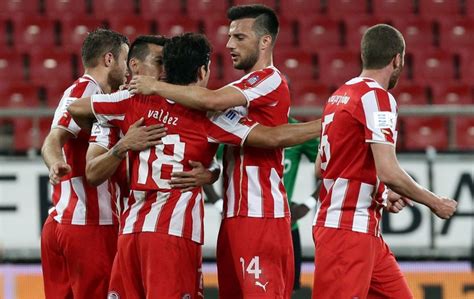 Olympiacos Campe O Grego Antes De Decis O Manchester United