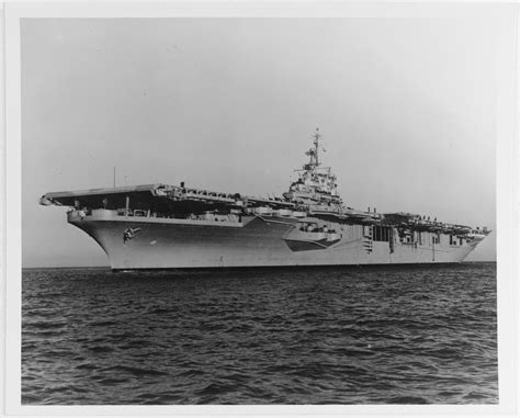 Usn 1046225 Uss Valley Forge Cv 45