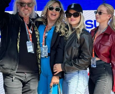 Geissens Mami Carmen kriegt für Bikini Foto aufs Dach Nau ch