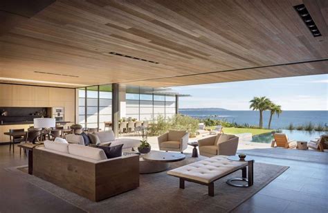 Stunning Oceanfront Home In La Jolla Designed For Indoor Outdoor Living