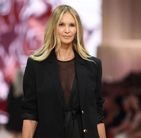 Elle Macpherson Erstmals Seit 14 Jahren Auf Dem Laufsteg Welt