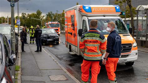 Unfall In Frankfurt Kind Und Jugendliche Unter Den Verletzten