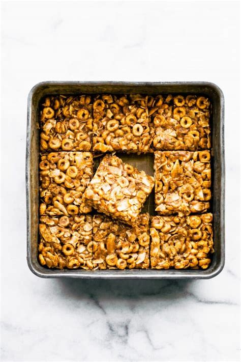 Gluten-Free Cereal Bars (Vegan Option) - Cotter Crunch