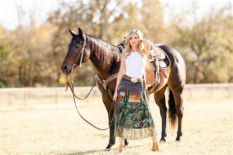 Top Nfr Fashion Looks With Tiffany Cooper Kirstie Marie Photography