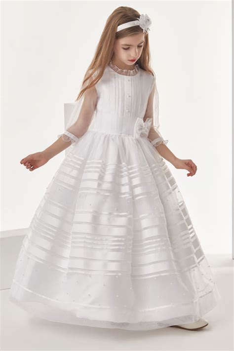 The Flower Duet: Elegant First Communion Dresses feat. MariaCommunion