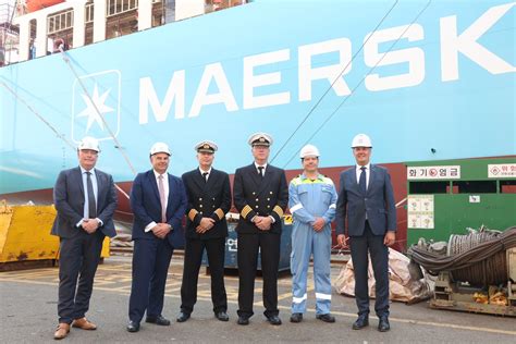 Maersk Receives Worlds First Methanol Fuelled Container Ship Container News