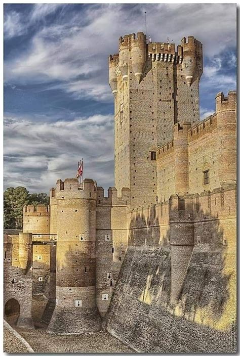 Europe S Most Famous Castles And Palaces Artofit