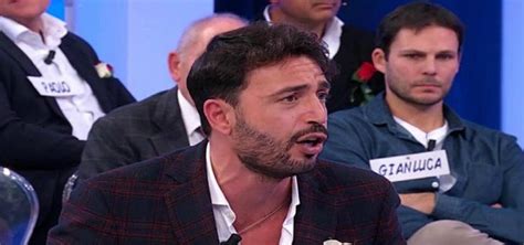 Armando E Barbara Lite A Uomini E Donne La De Santi Piange E Perde