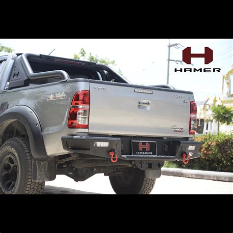 Parachoques Trasero Serie RS Toyota Hilux 2016 2023 Trustus