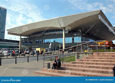 Building of Warsaw Central Railway Station in Warsaw, Poland Editorial Image - Image of office ...