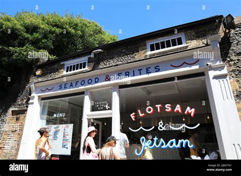 Flotsam Jetsam Cafe Serving Seafood Frites On Harbour Street In