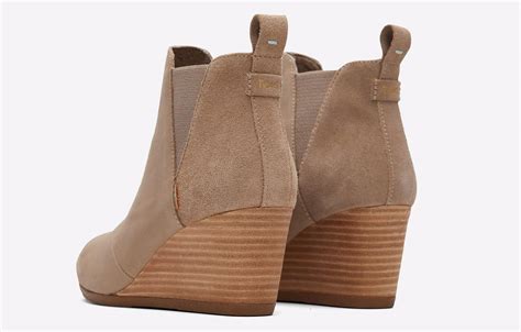 Toms Kelsey Wedge Boots Womens Express Trainers