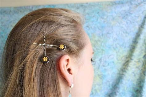 40 Amazing Bobby Pins Hairstyle Ideas To Transform Your Look