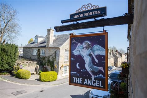 angel-burford-manor-cottages-guests – Cotswolds Concierge