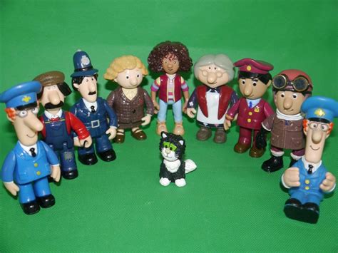 Postman Pat Large Figuresamydr Gilbertsonpatjesstedajpc Selby