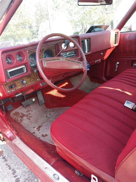 Chevrolet Monte Carlo Coupe Red Rwd Automatic Landau Classic