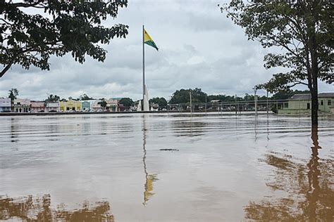 N Vel Do Rio Acre Continua Subindo E Preocupa Moradores De Rio Geral