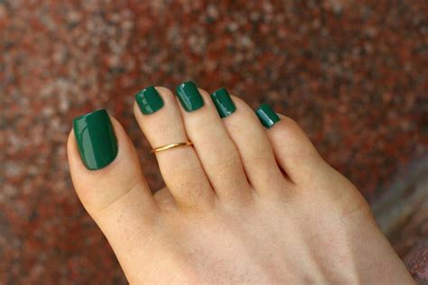 Green Nail Polish Toes Awesome Nail