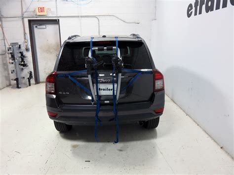 2014 Jeep Compass Thule Gateway Xt 2 Bike Rack Trunk Mount