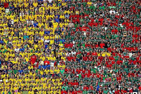 Brazil and Mexico fans peacefully sitting next to each other (2014 World Cup) : r/LigaMX