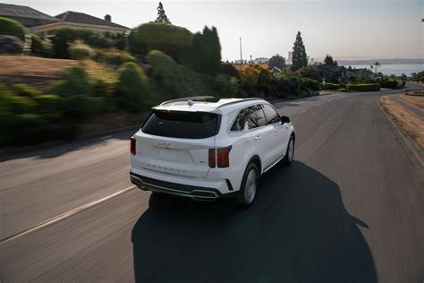 Hyundai And Kia Celebrate 4th Of July With Exploding Seatbelt