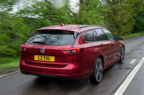 Vauxhall Insignia Sports Tourer (2017-2019) Review | heycar