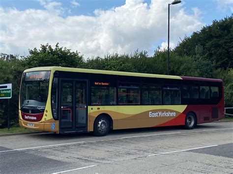 East Yorkshire Motor Services Volvo B Rle Plaxton Centro Flickr