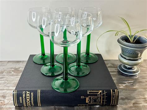 Green Stemmed Tall French Wine Glasses Set Of 6 Cocktail Glasses Retro 1970s Mcm Etsy