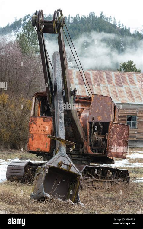 Power shovel hi-res stock photography and images - Alamy